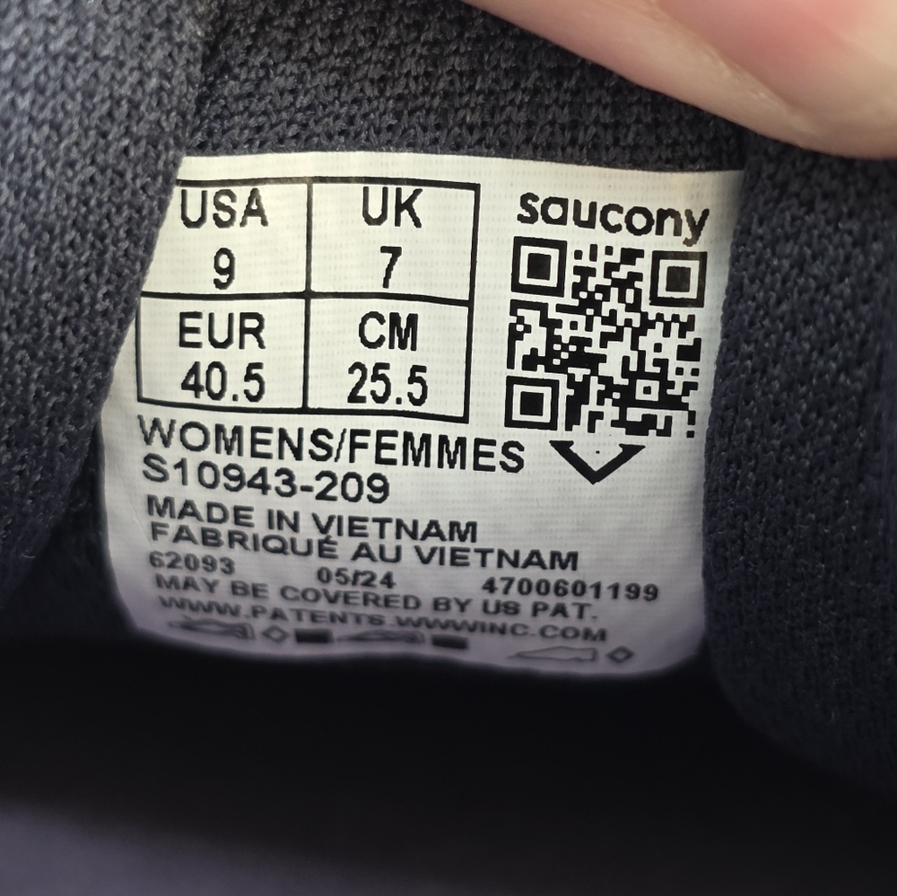 Saucony Womens Cohesion 17 Navy Blue Running Shoes Sneakers 10944-209 Size 9 EUC - Picture 10 of 10